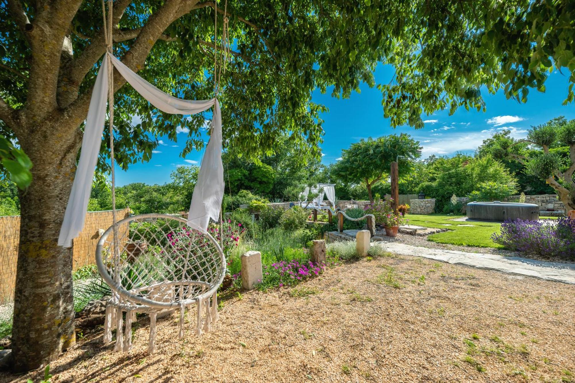 Rustical Holiday Resort Olea 이모츠키 외부 사진